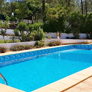 Casa Da Mae Lodge Salir